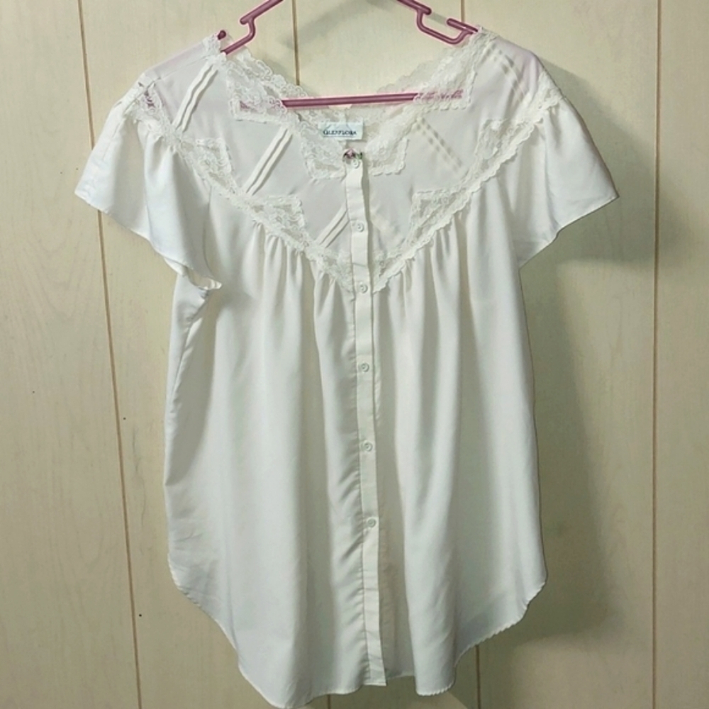 GlenFlora blouse lace